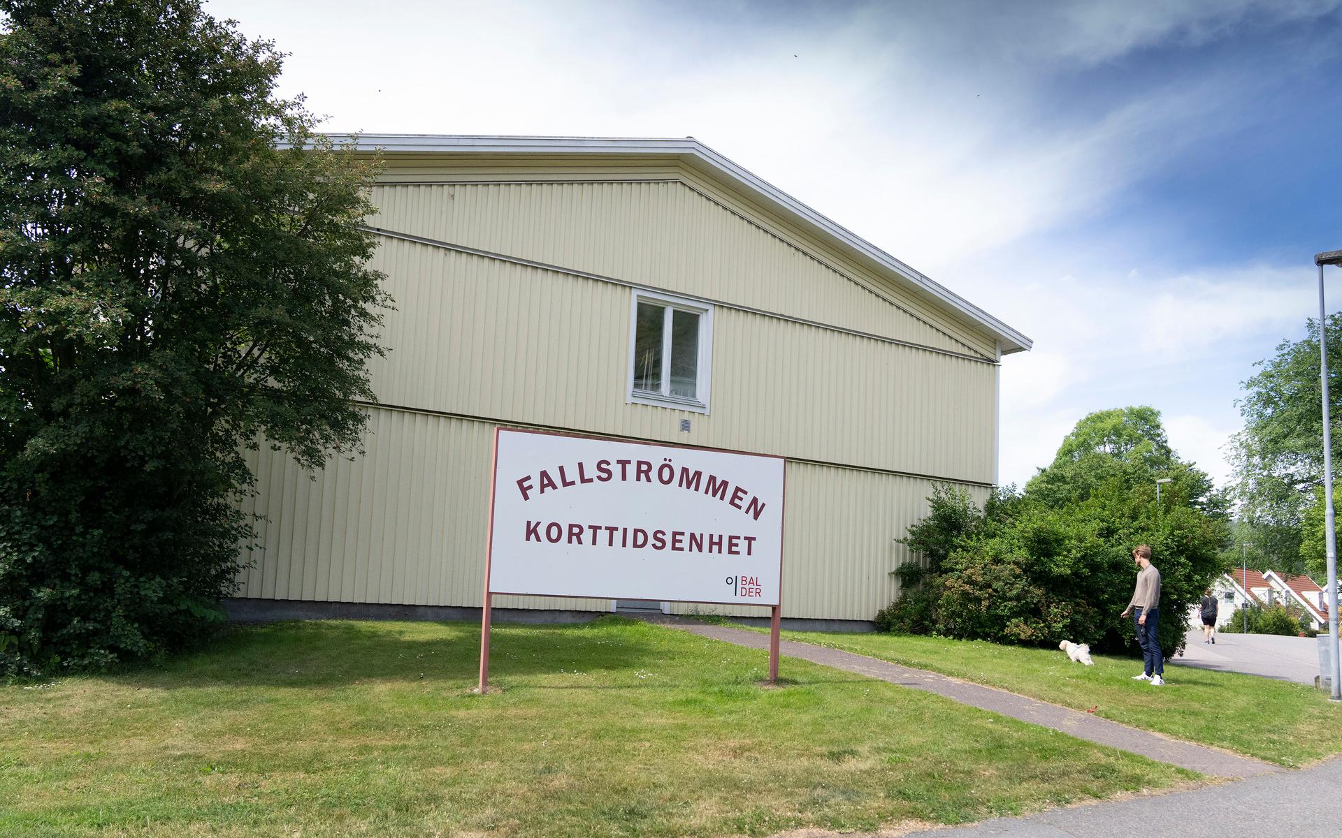 Fallströmmens korttidsenhet i Mölndal har börjat med särskilda uv-lampor som tar död på bakterier och virus. Man är först ut med att testa tekniken inom vården i hela Skandinavien.