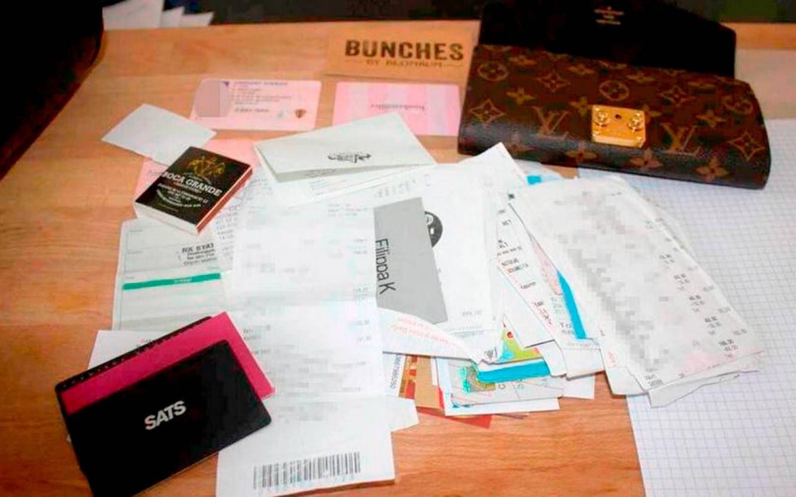 Kvitton från diverse lyxinköp hittades i parets lägenhet. Bild: Polisen.