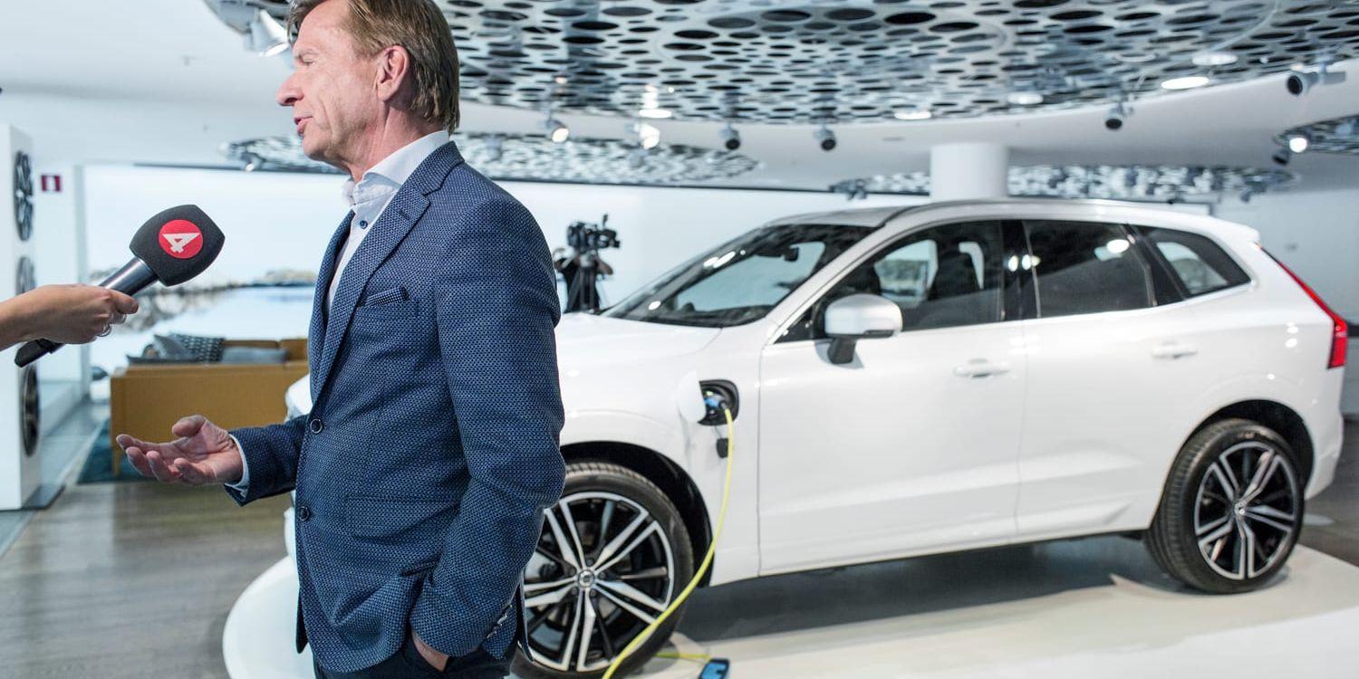 Volvo Cars ökar takten för elbilar, förklarar vd:n Håkan Samuelsson.