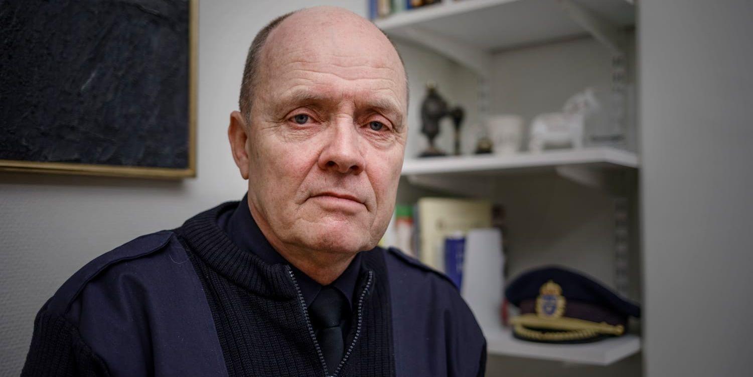 Räddningsdirektör Lars Klevensparr är ledsen och bedrövad efter beskedet efter att pojken dött efter hissolyckan i Johanneberg.