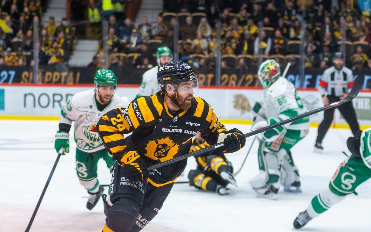 Skellefteås Oscar Lindberg gjorde 67 poäng på 52 grundseriematcher. Arkivbild.