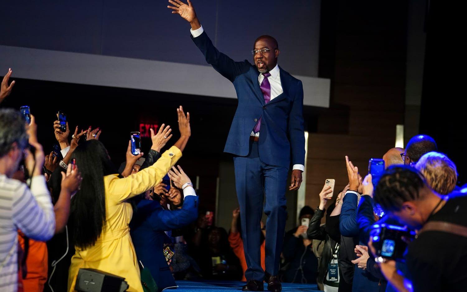Raphael Warnock vinner andra valomgången i Georgia.