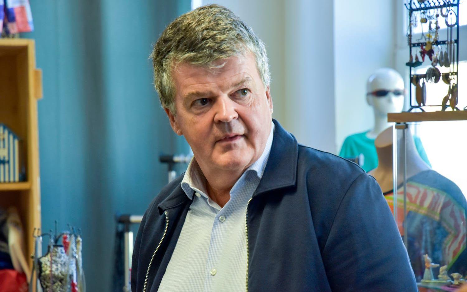 I 22 år har Bart Somers varit borgmästare i Mechelen, tre mil norr om Bryssel. Sedan 2019 är han även regional inrikes- och integrationsminister i landsdelen Flandern.