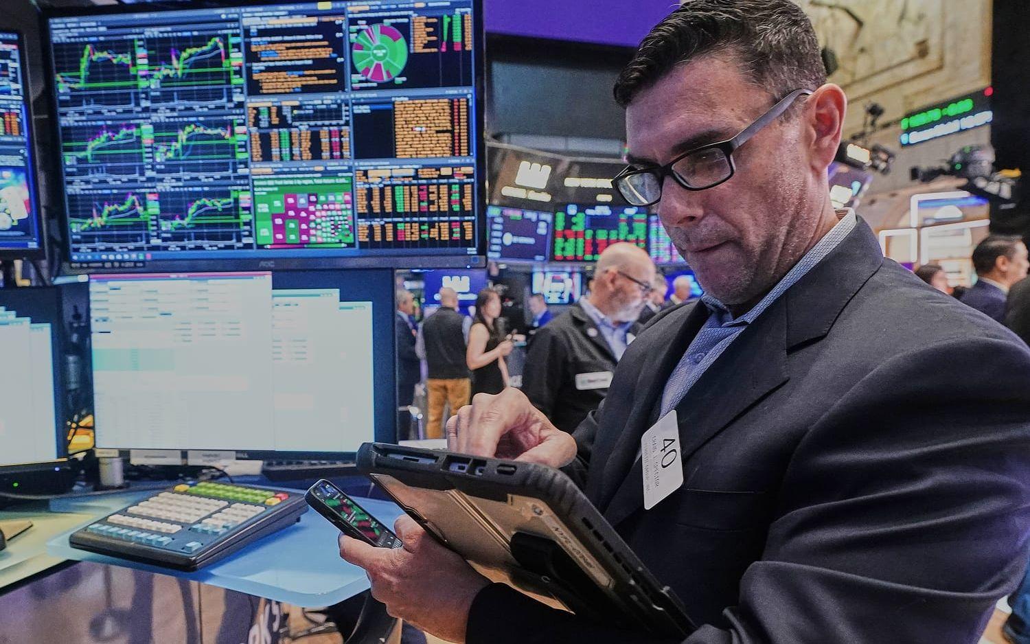 Wall Street oroas över risken för att kriget mot Iran återupptas i stor skala. Bilden är tagen 1 maj.