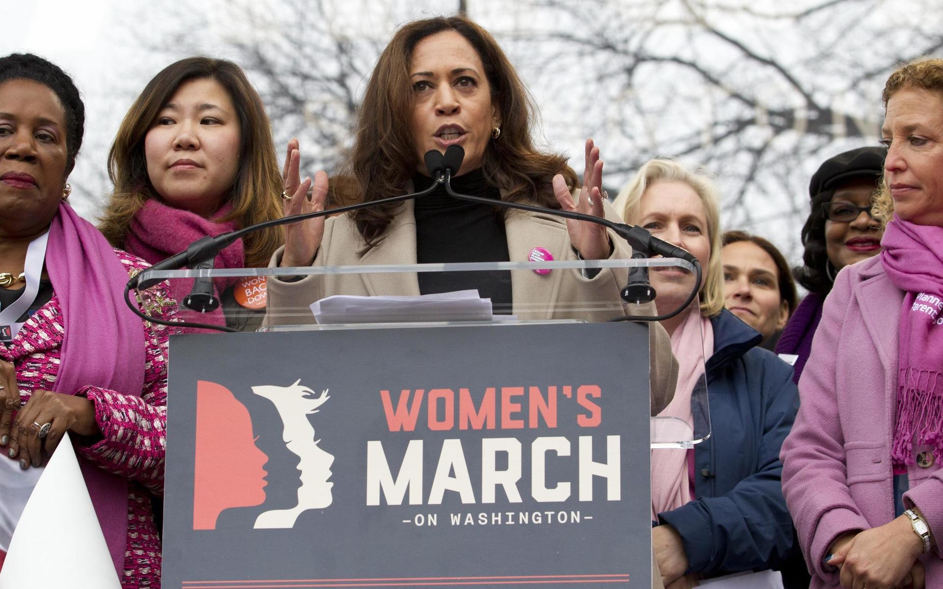 Kamala Harris var en av talarna under Women&apos;s March i Washington i januari 2017.