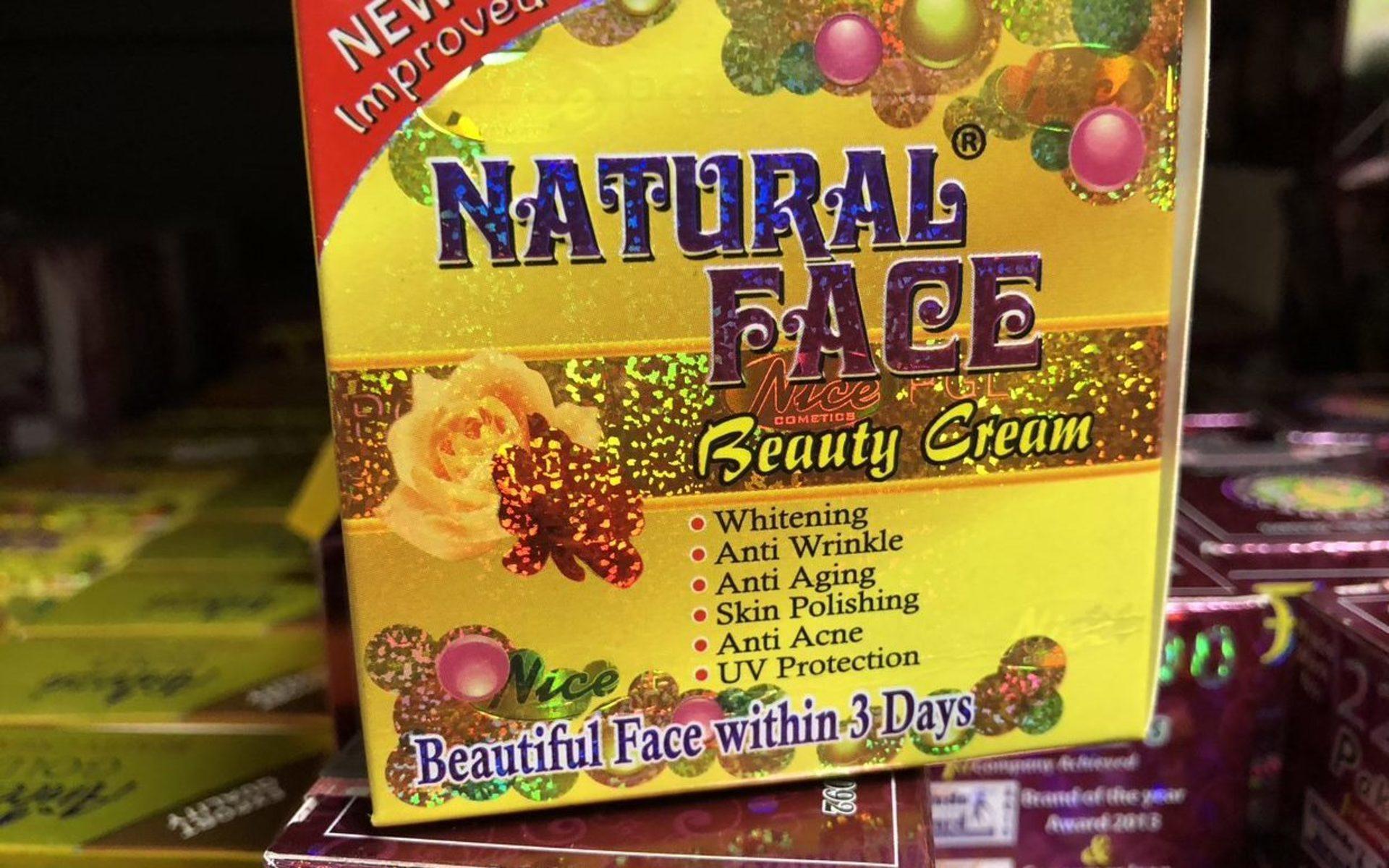 Natural face beauty cream.