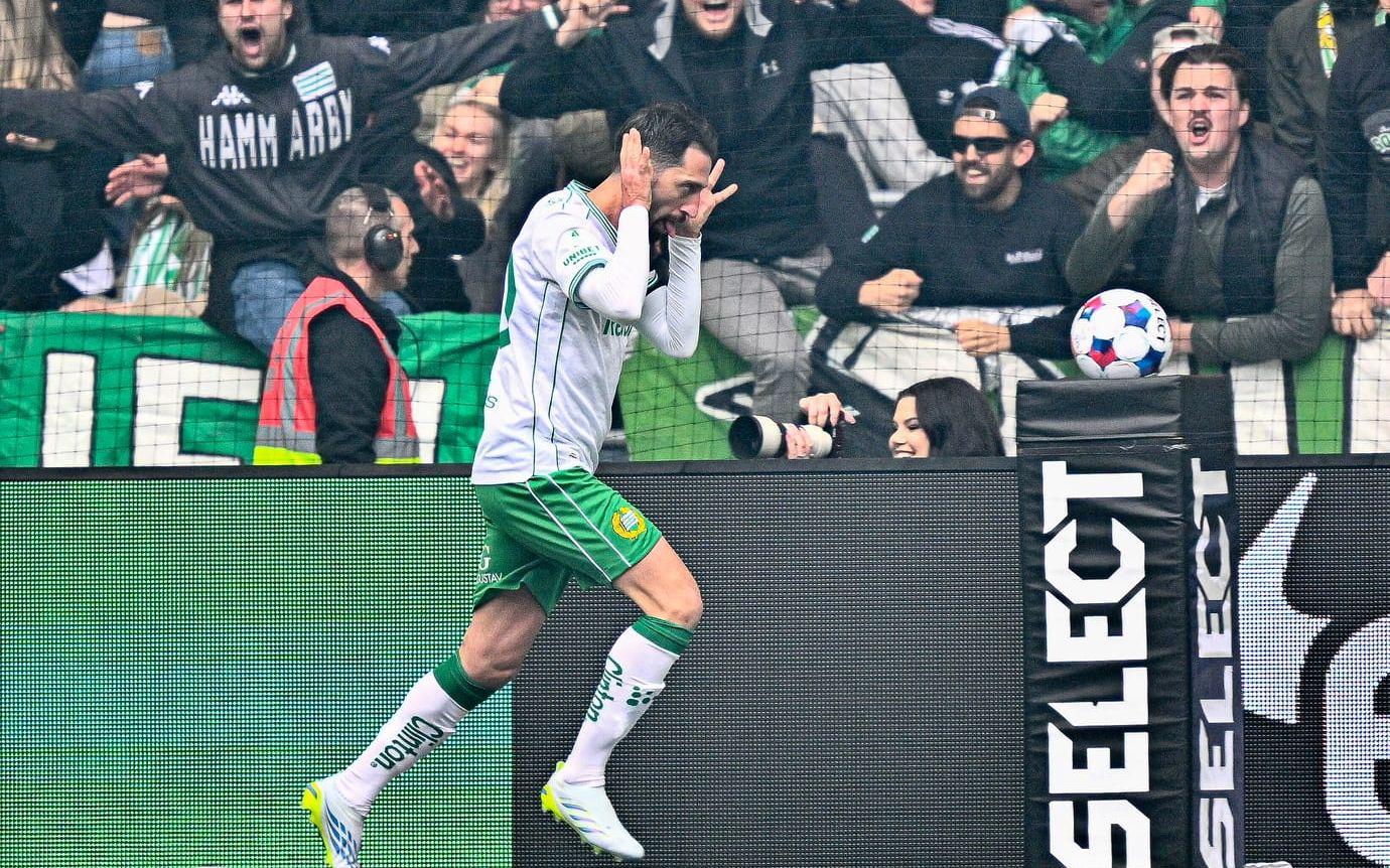 Hammarbys lagkapten Nahir Besara firade sitt kvitteringsmål i 1–1-matchen mot Djurgården.