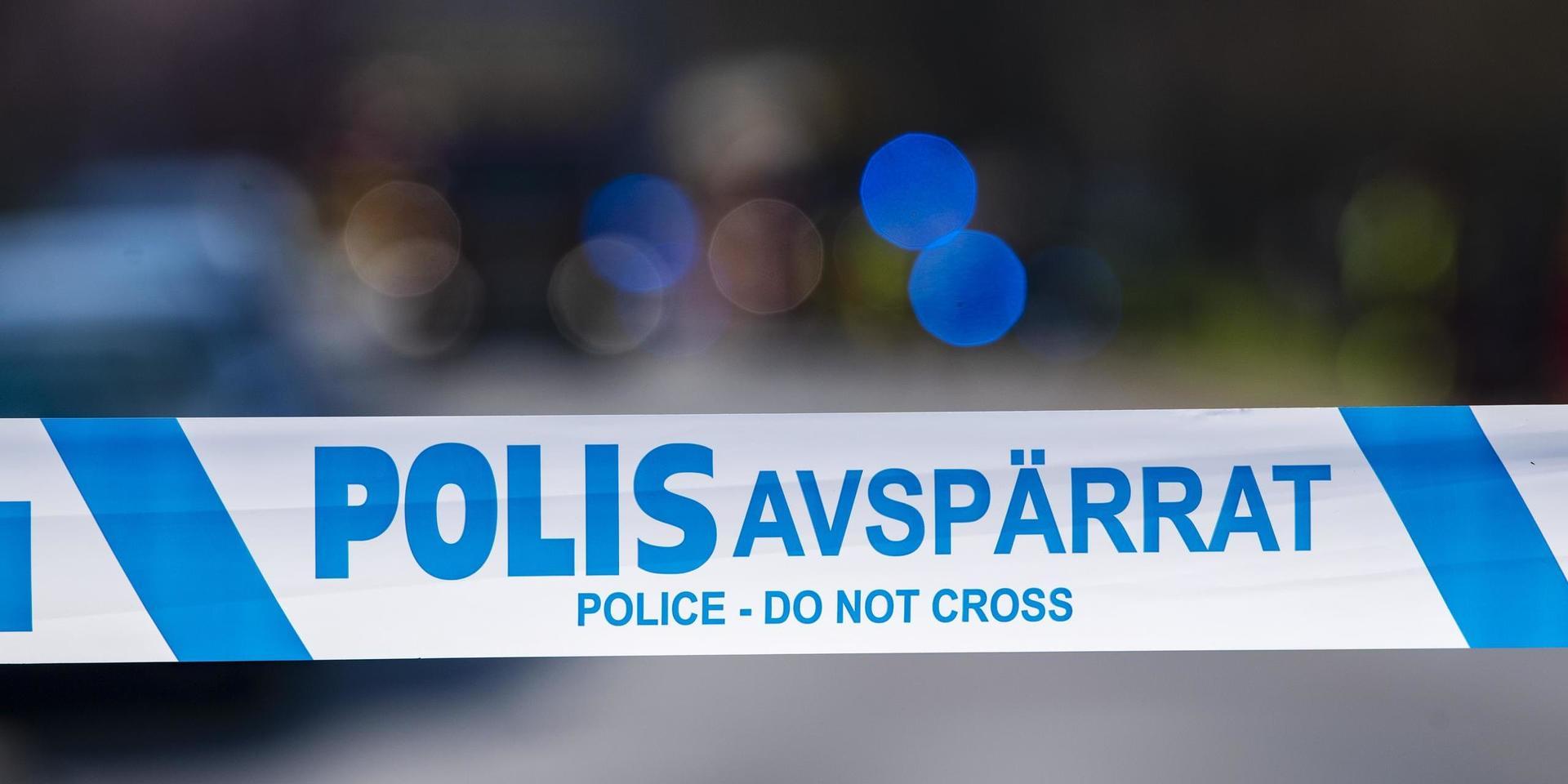 Polisen fick på fredagsförmiddagen larm om att en man fallit från en byggställning på Östermalm. Arkivbild. 