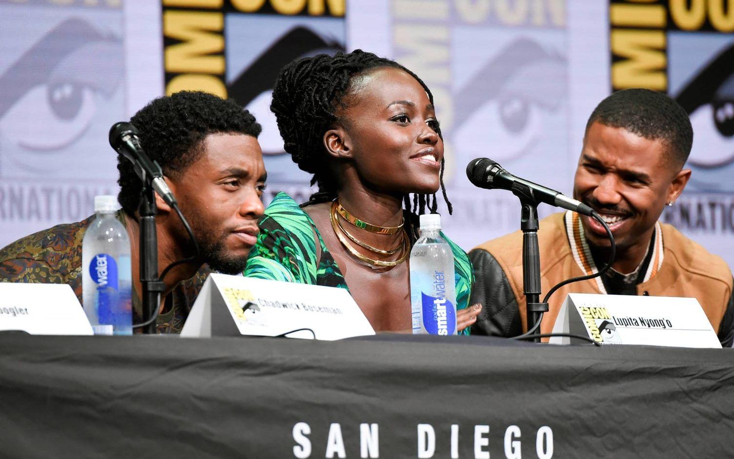 "Black Panther"-skådespelarna Chadwick Boseman, Lupita Nyong'o och Michael B Jordan. Foto: TT