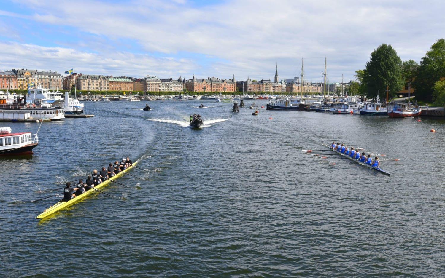 Vid målgången vid Skeppsholmsbron var Chalmers drygt en båtlängd före KTH.
