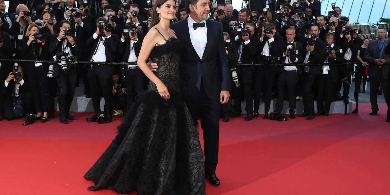 Penélope Cruz och Javier Bardem på röda mattan i Cannes för filmen "Alla vet".