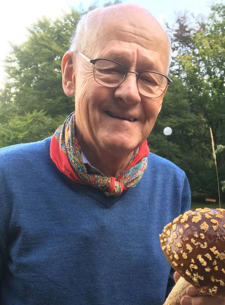 Magnus Neuendorf är svampexpert och berättar om svampar på Göteborgs botaniska trädgård varje år.