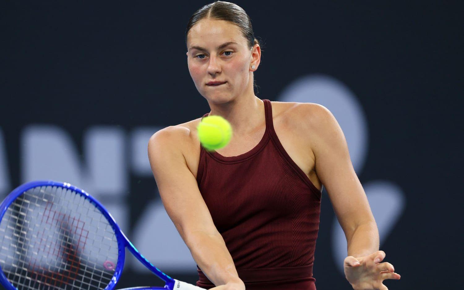Ukrainskan Marta Kostjuk under söndagens final i Brisbane, Australien, mot Aryna Sabalenka, Belarus.