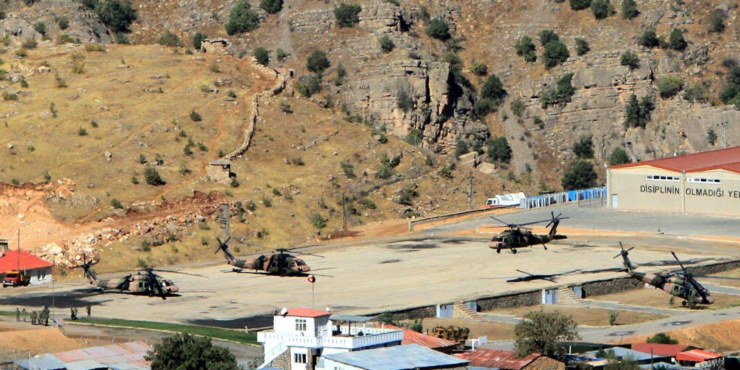En turkisk helikopter i Hakkari-provinsen. Arkivbild.