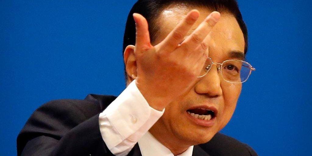 Kinas ekonomi kommer inte kraschlanda, säger premiärminister Li Keqiang på en presskonferens efter att det årliga mötet för den nationella folkkongressen avslutats.