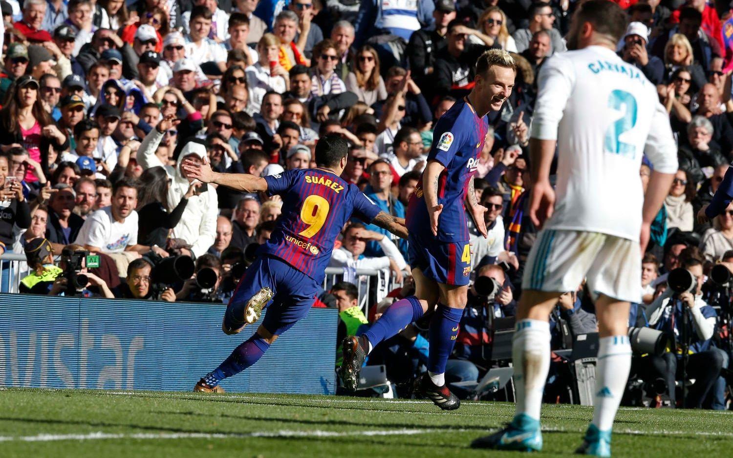 Luis Suarez gav Barcelona ledningen efter en snabb omställning.