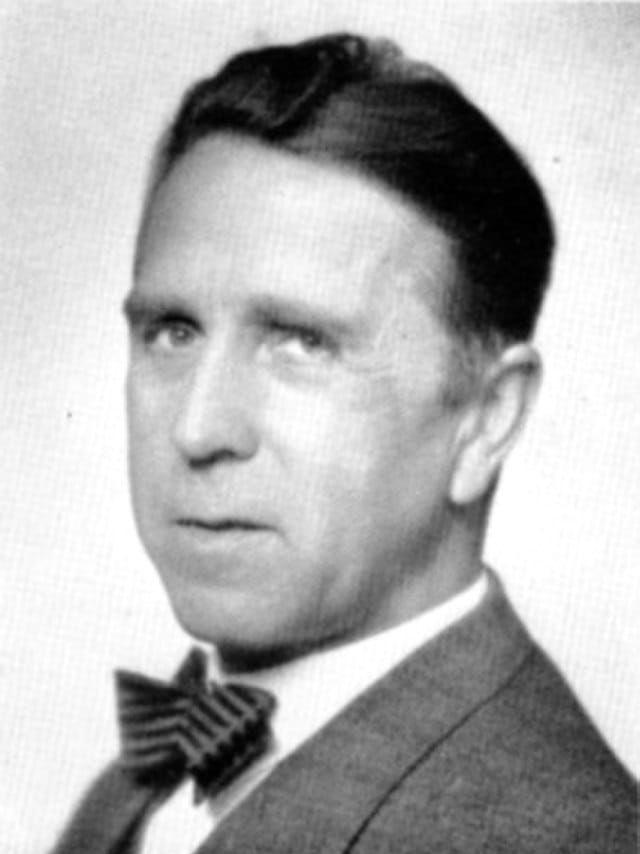 Samlarens far Robert Vilhelm Gellerstad var verksam inom fyrindustrin. 