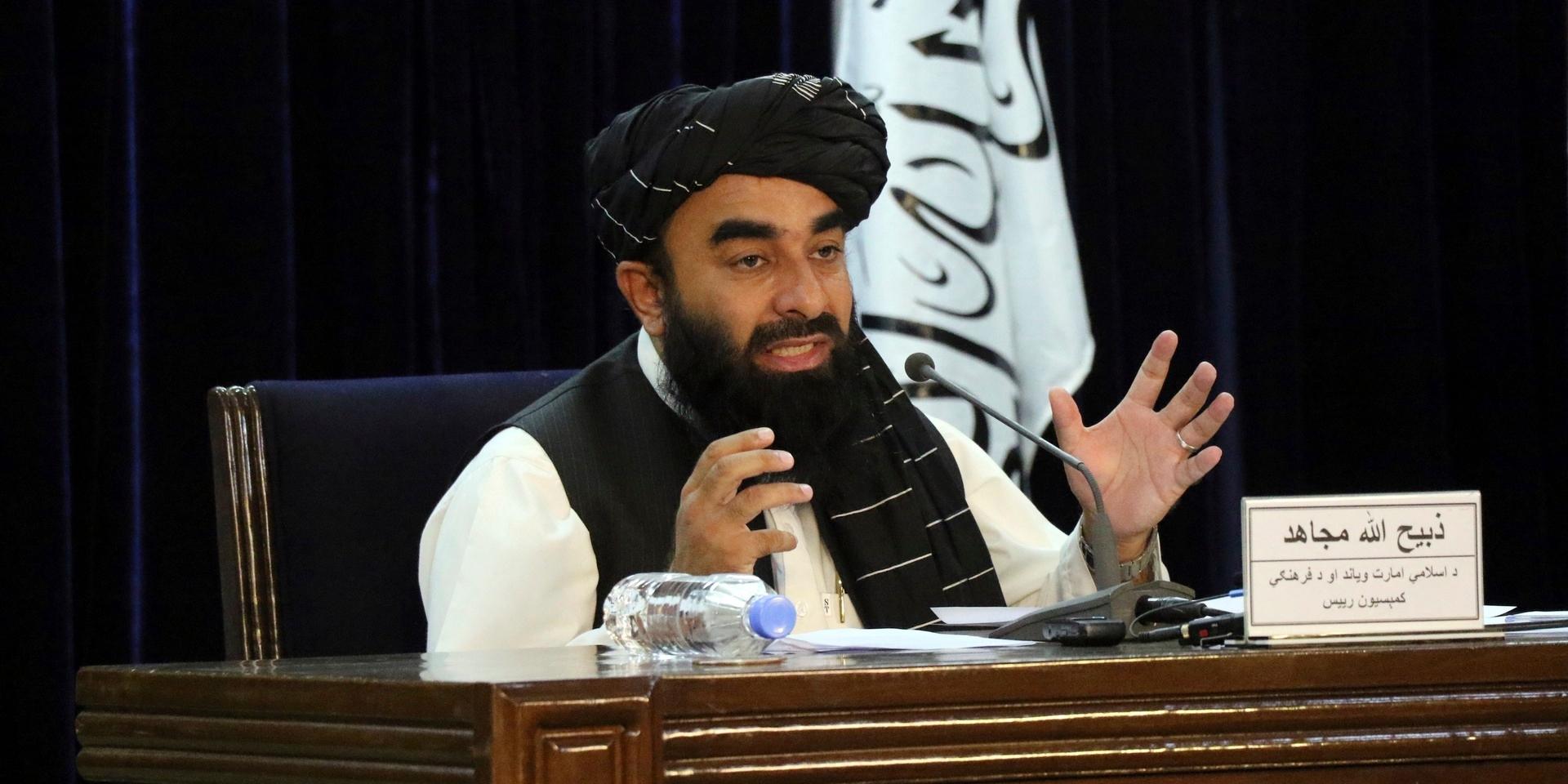 Talibanernas talesperson Zabihullah Mujahid under presskonferensen på tisdagen, då Afghanistans nya regering presenterades.