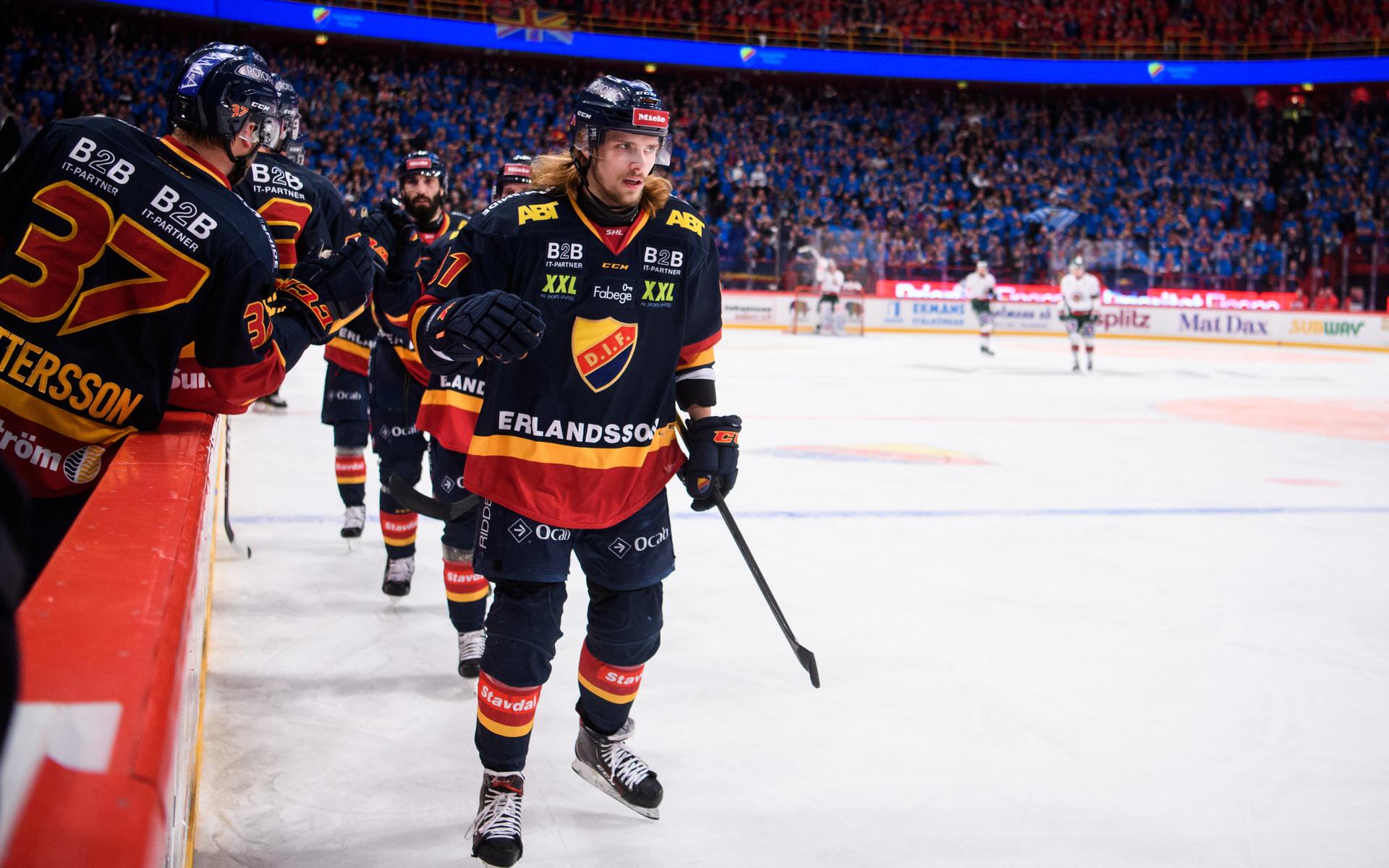 Axel Jonsson Fjällby i Djurgården-tröjan.