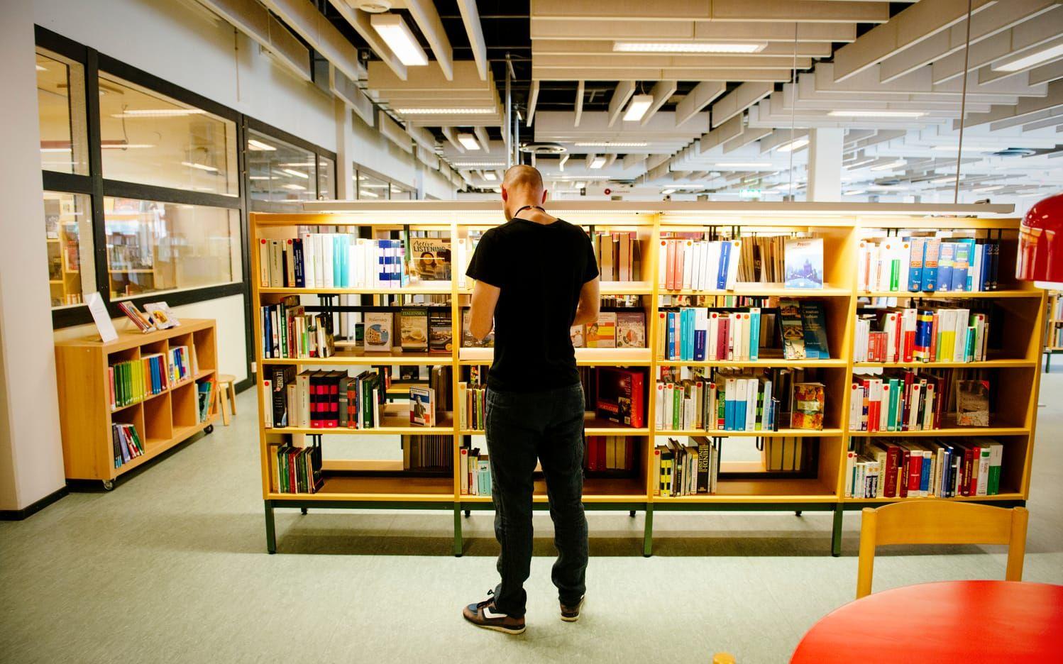 Biblioteket i Frölunda Kulturhus.
