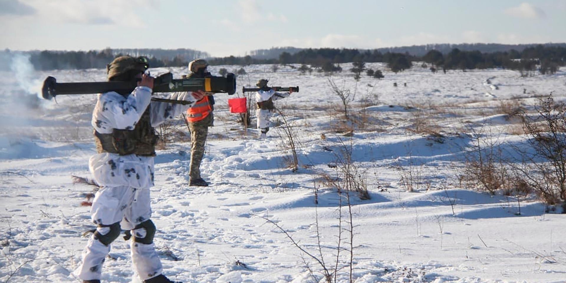 Bild från en övning med ukrainska soldater vid militärbasen i Javoriv i slutet av januari i år.