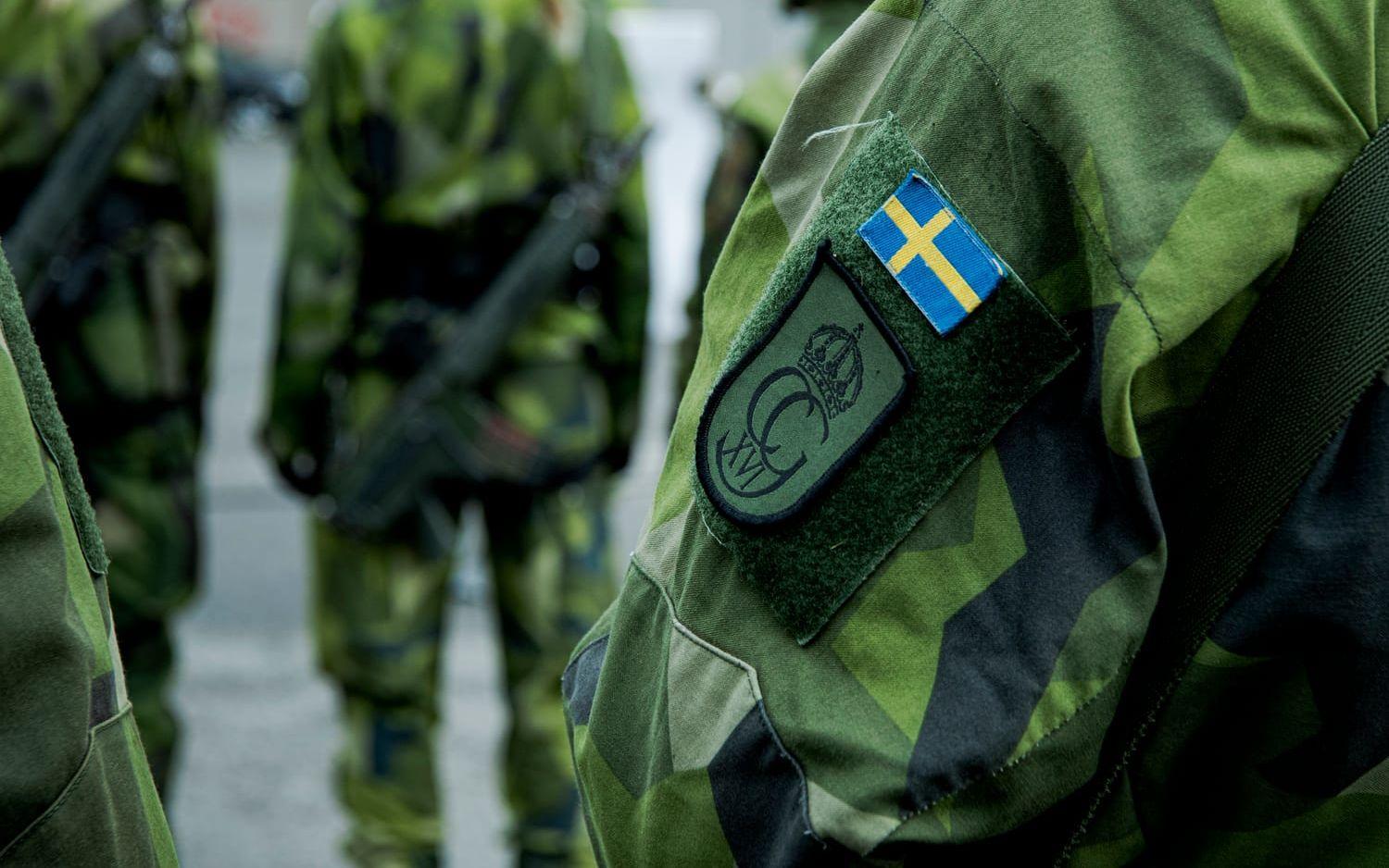 Bara hälften av 17-åringarna ser positivt på att bli inkallade. Arkivbild.