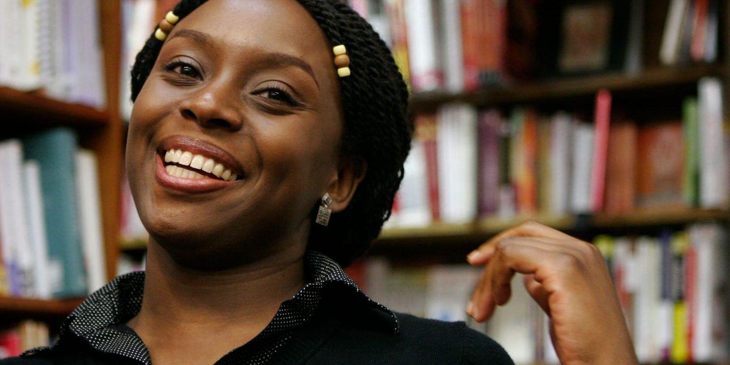 Chimamanda Ngozi Adichie har skrivit en av de böcker som har format vår värld, enligt BBC Arts. Arkivbild.