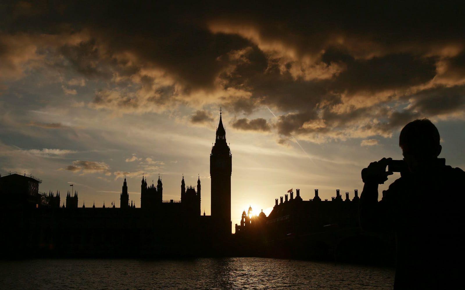 <strong>4. LONDON.</strong> I Englands huvudstad var det genomsnittliga priset på en bostad 17 600 euro per kvadratmeter år 2016, vilket motsvarar ungefär 169 619 svenska kronor. Foto: AP