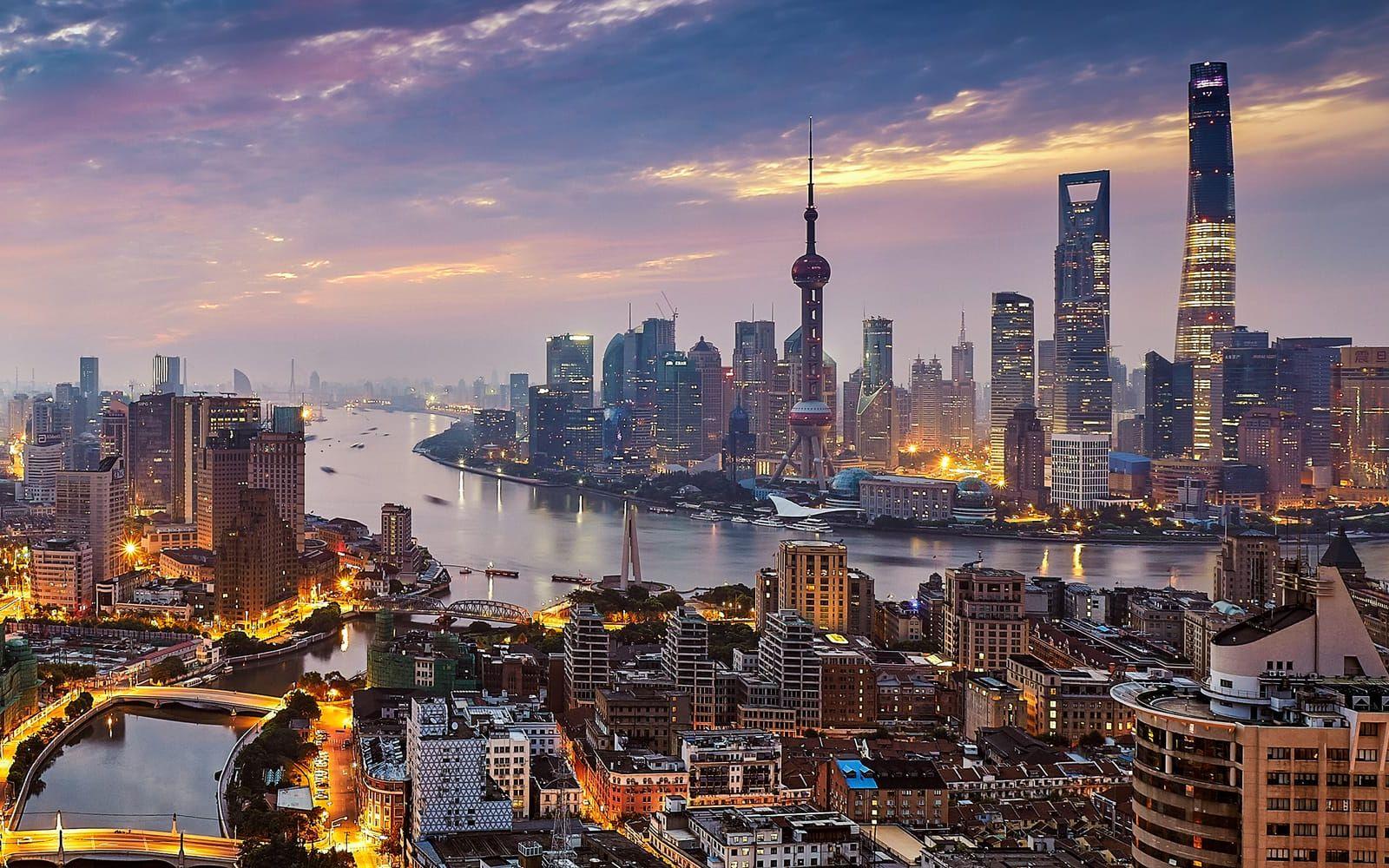 <strong>6. SHANGHAI.</strong> I den stora staden Shanghai, Kina, var det genomsnittliga priset på en bostad 15 300 euro per kvadratmeter år 2016, vilket motsvarar ungefär 147 453 svenska kronor. Foto: AP
