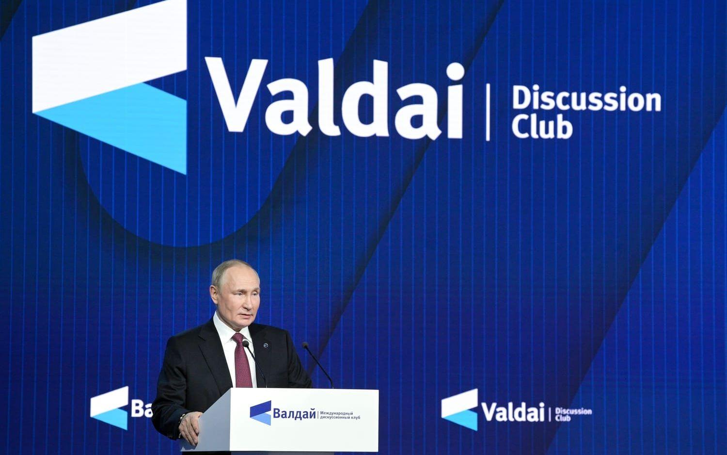 Rysslands president Vladimir Putin på tankesmedjan Valdais möte utanför Moskva.
