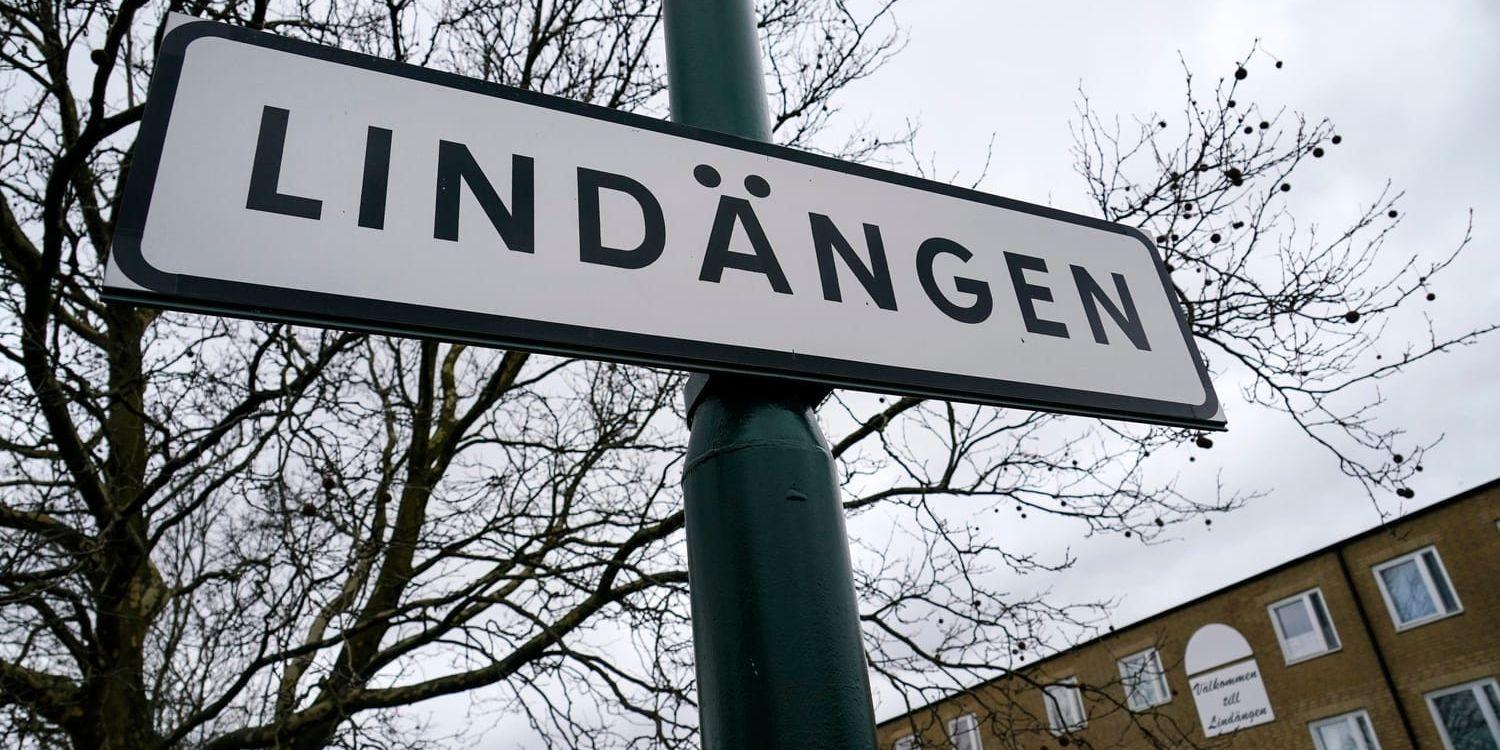 Totalt är sju pojkar misstänkta för inblandning i en gruppvåldtäkt mot en kvinna i stadsdelen Lindängen i Malmö den 2–3 februari. Arkivbild.