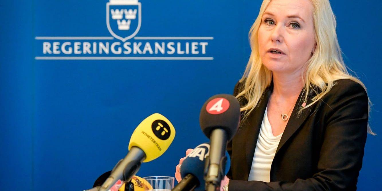 Infrastrukturminister Anna Johansson håller pressträff efter ett möte med åkeribranschen med flera för att diskutera vad som kan göras för att hindra att lastbilar används till terrordåd, efter terrordådet på Drottninggatan i Stockholm.