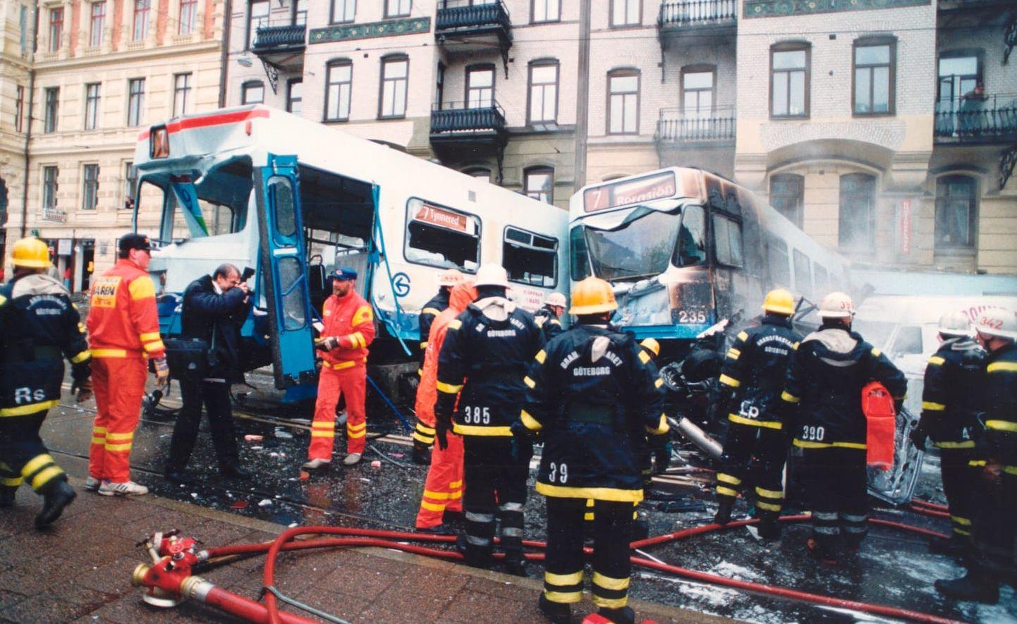 13 personer dog och 23 personer skadades svårt i spårvagnsolyckan på Vasaplatsen den 12 mars 1992.