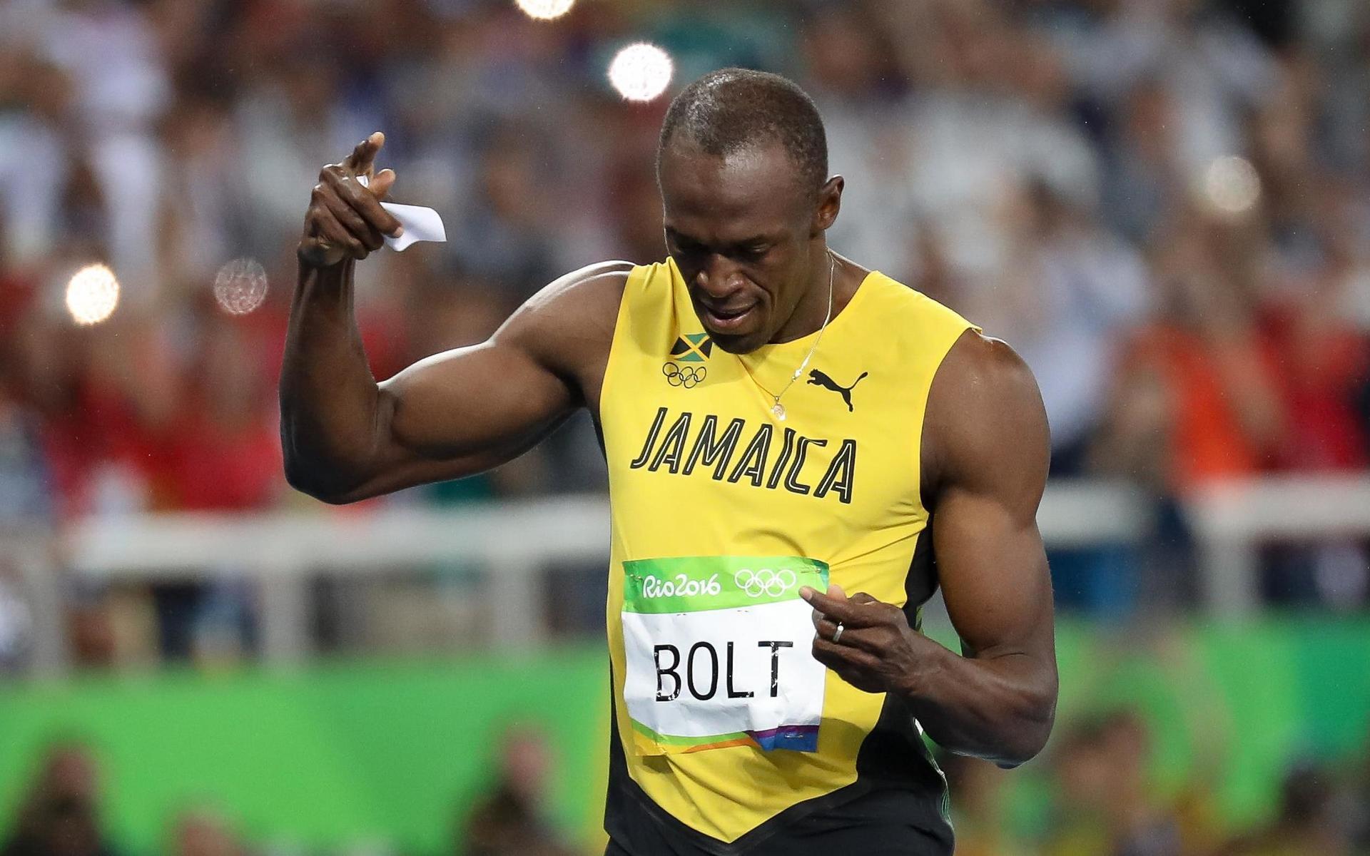Usain Bolt har världsrekordet på både 100 meter och 200 meter. 