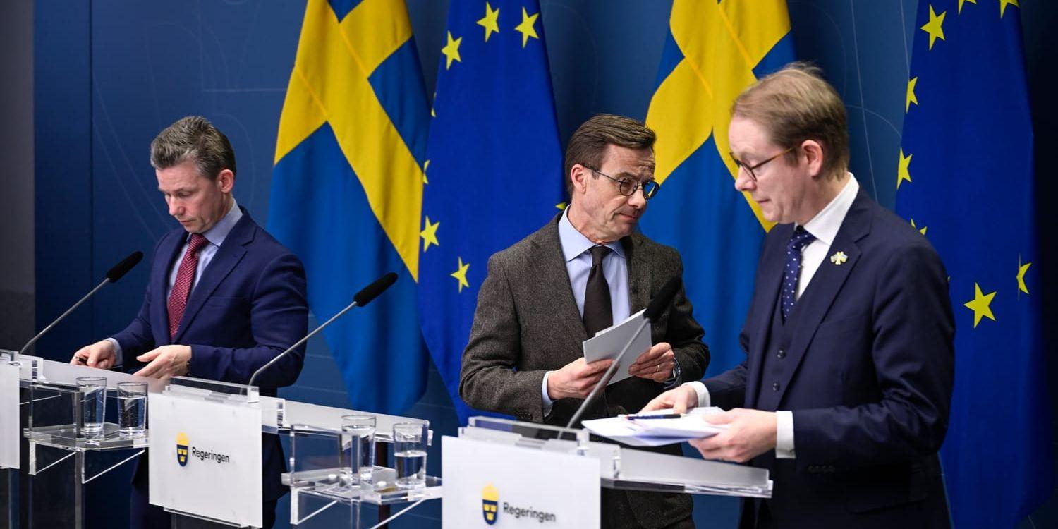 Försvarsminister Pål Jonson, statsminister Ulf Kristersson och utrikesminister Tobias Billström höll en pressträff på tisdagen med anledning av Nato-processen och Sveriges säkerhet.