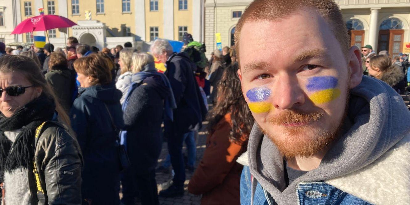 På Gustaf Adolfs torg fanns Oskar Summerton bland lördagens demonstranter.