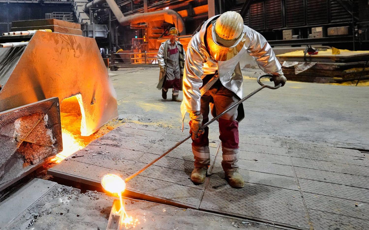 Tyska Thyssenkrupps verkstad i Duisburg. Arkivbild. 