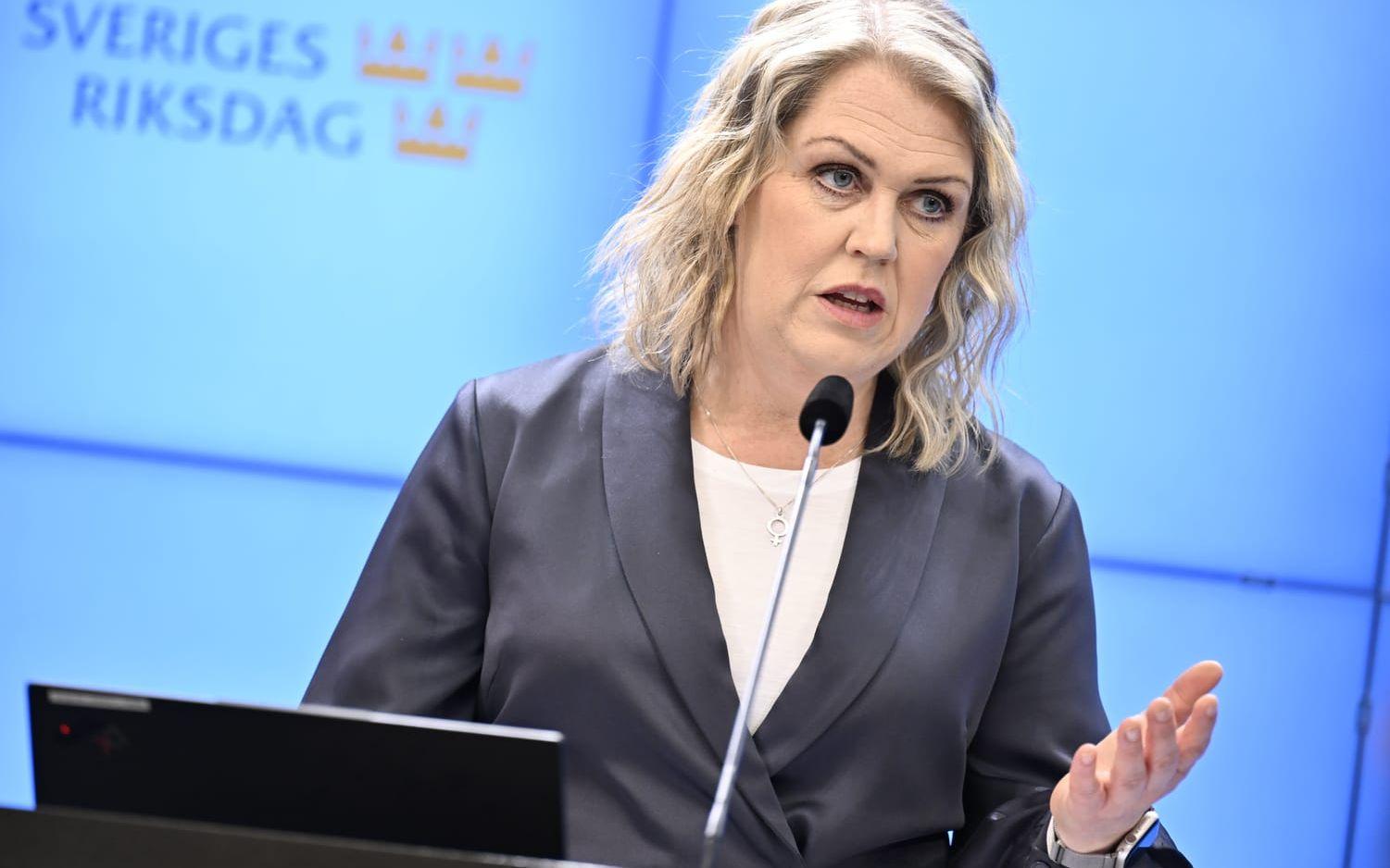 Lena Hallengren, gruppledare för Socialdemokraterna.