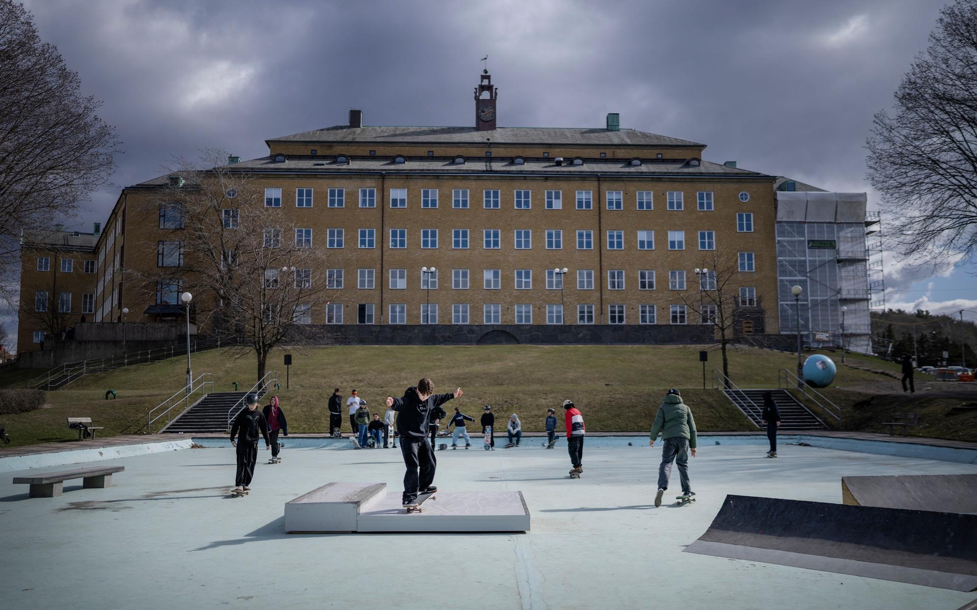 Plaskis är en av Göteborgs mest populära platser för skateboardåkare.