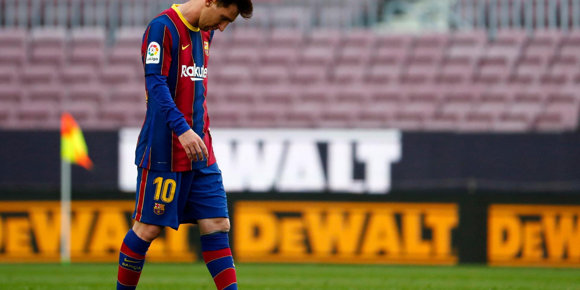 Lionel Messi i Barcelonafärgerna under en match i maj.