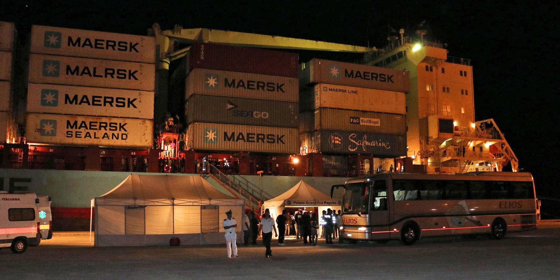 Ett av danska Mærsks containerfartyg har kapats utanför Nigeria, enligt medieuppgifter. På bilden ett annat av rederiets fartyg. Arkivbild.