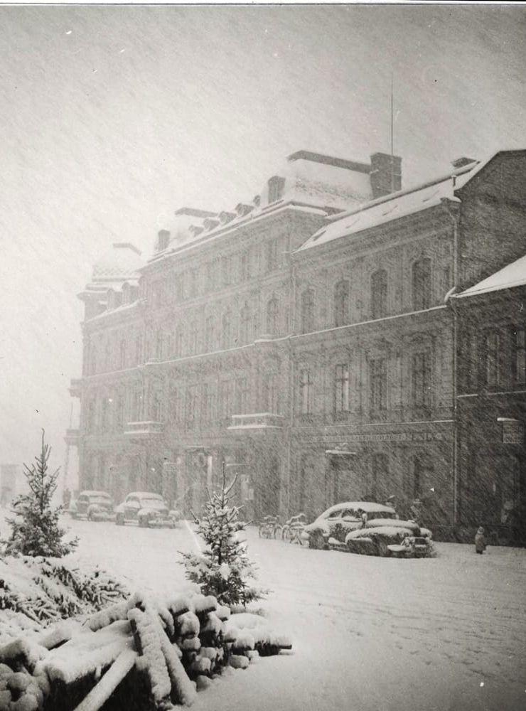I december 1950 snöade det ordentligt på Hvitfeldtsplatsen.
