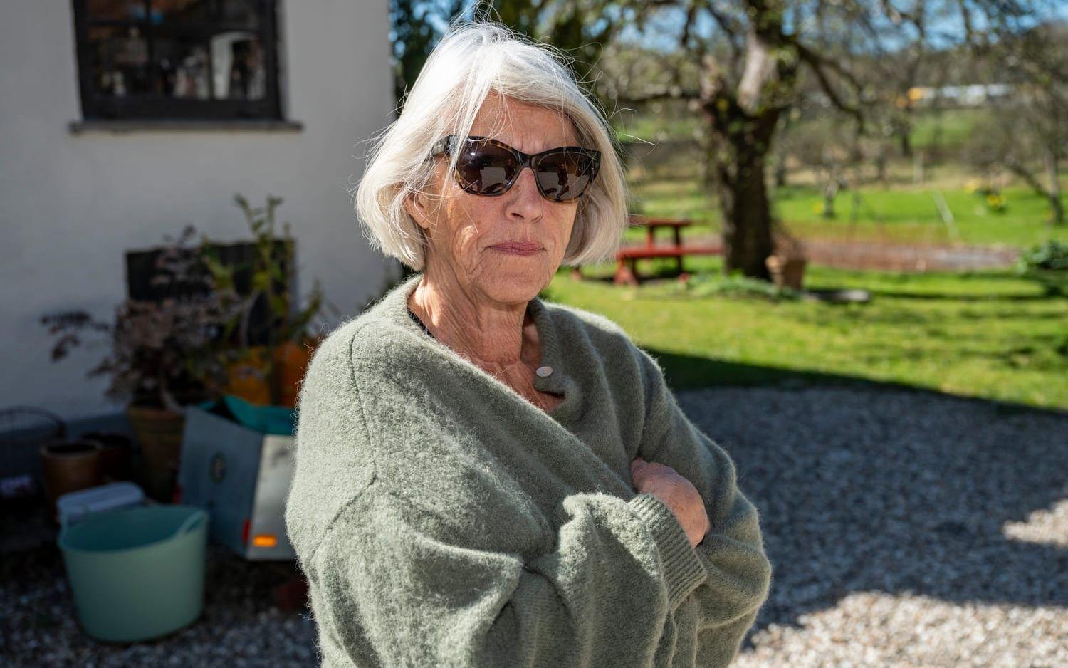 Inge Nielsen bor granne med olycksplatsen.