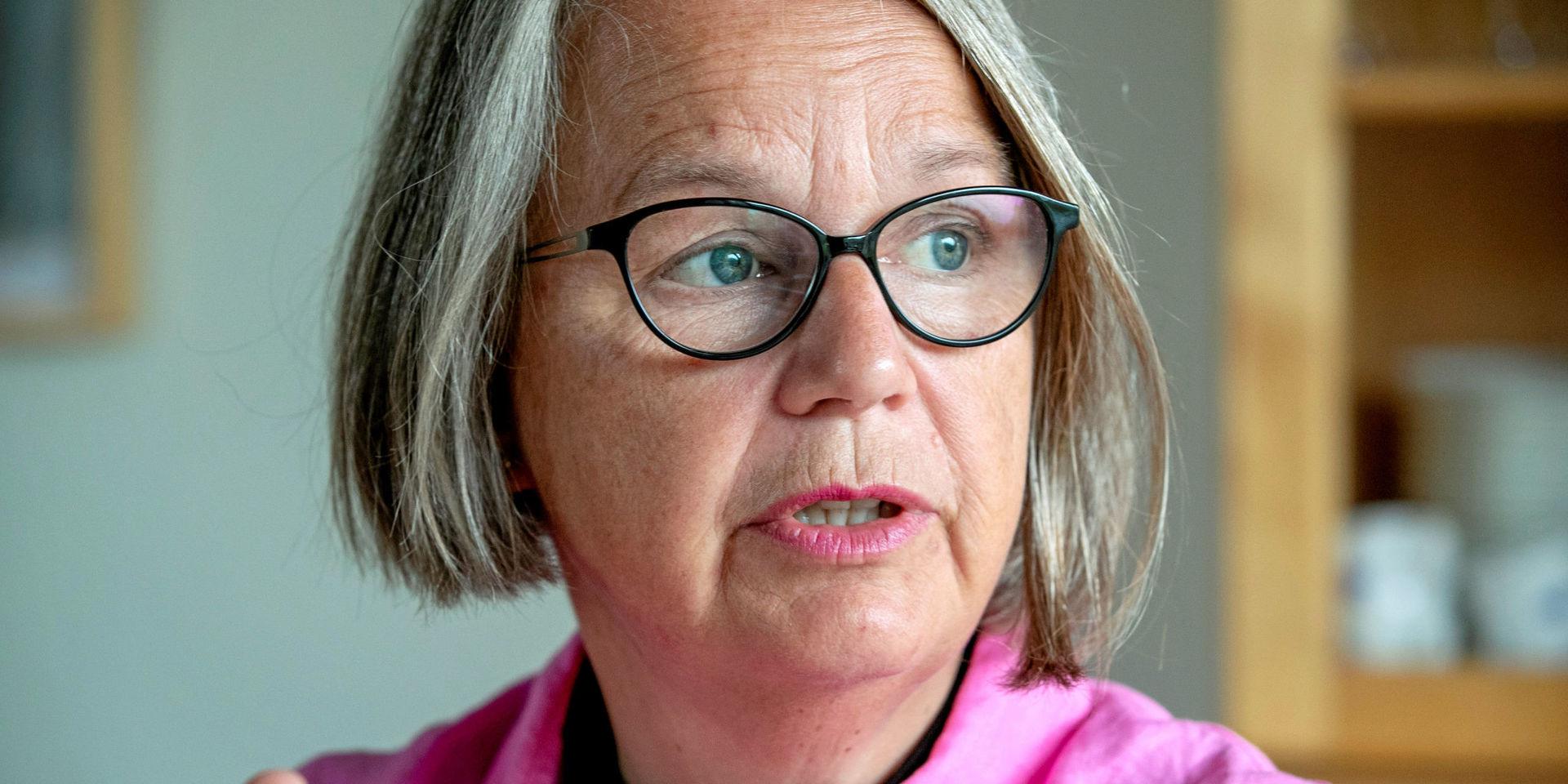 Företagarpräst. &quot;Som präst har jag tystnadsplikt och för inga journaler&quot;, säger Ingela Bergström, nyanställd som företagspräst i Mölndal. 