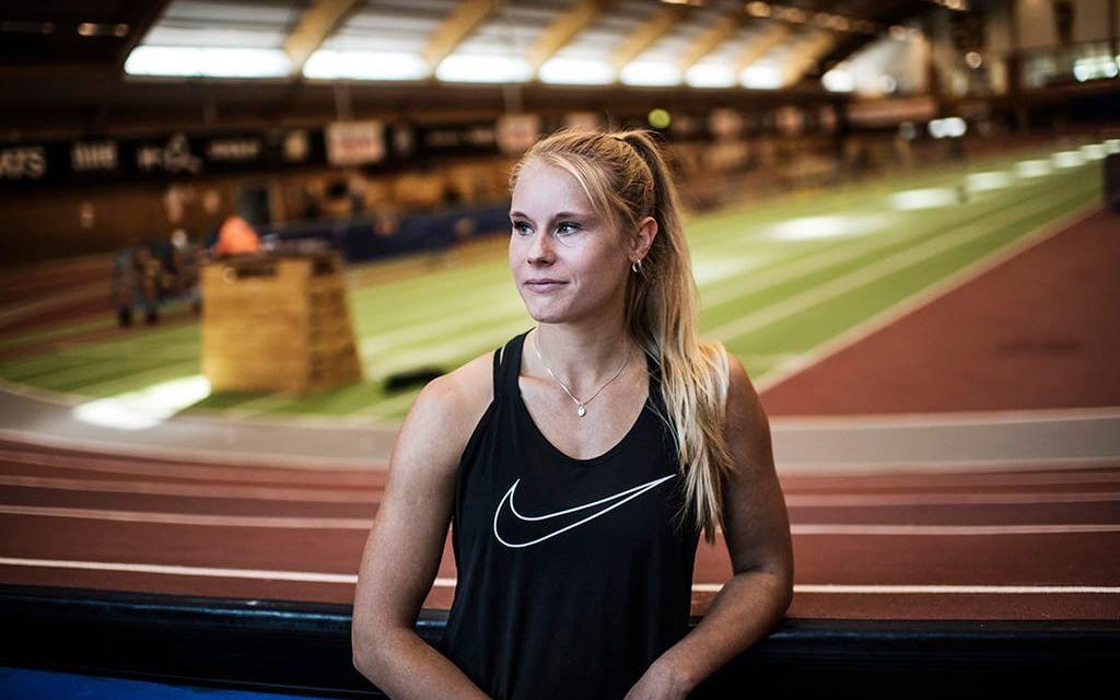 Hennes hopp på 4.71 irriterade den ständiga rivalen Angelica Bengtsson. Bild: Olof Ohlsson