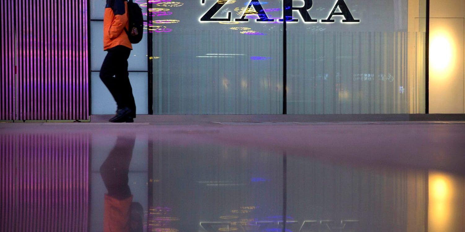 Spanska Inditex, som bland annat äger klädkedjan Zara, ökade vinsten under första kvartalet. Arkivbild.