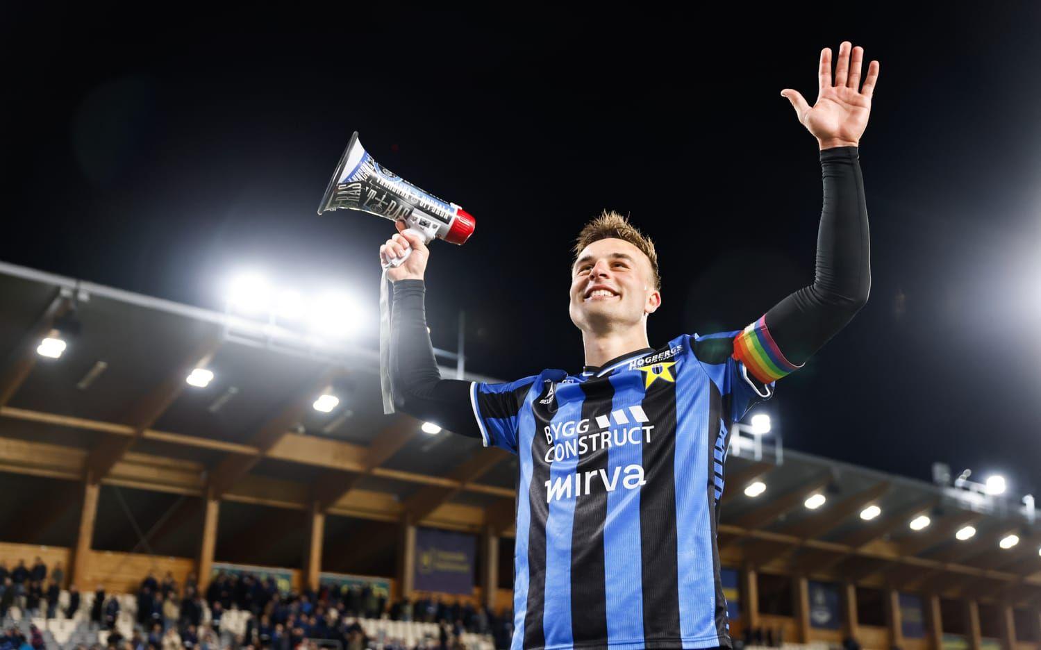 Henrik Rönnlöf Castegren efter Sirius seger mot Hammarby tidigare i år. 