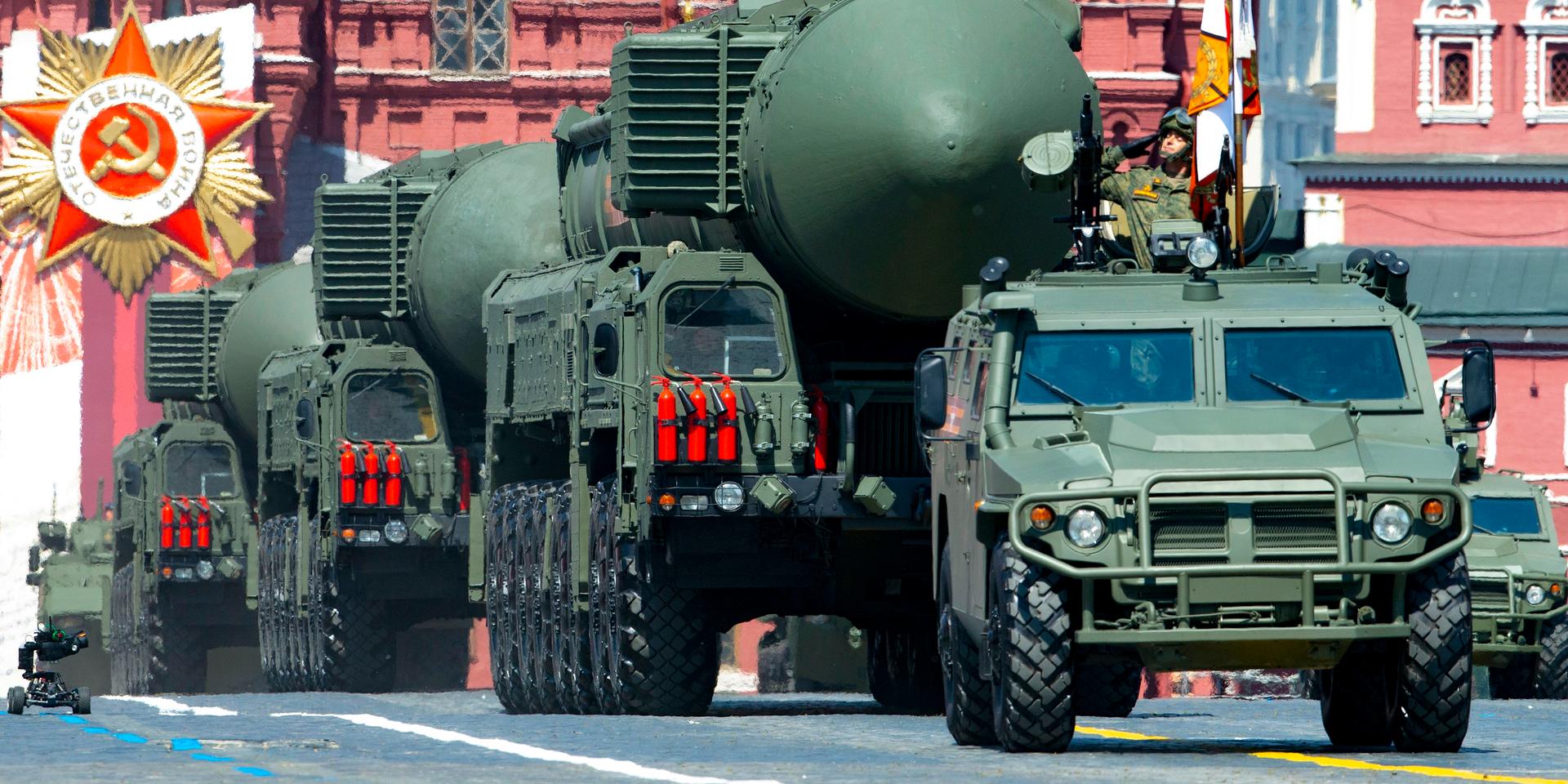 Ryska ballistiska robotar på parad i Moskva sommaren 2020. Rädslan för ett kärnvapenkrig delas av en inte obetydlig andel EU-medborgare.