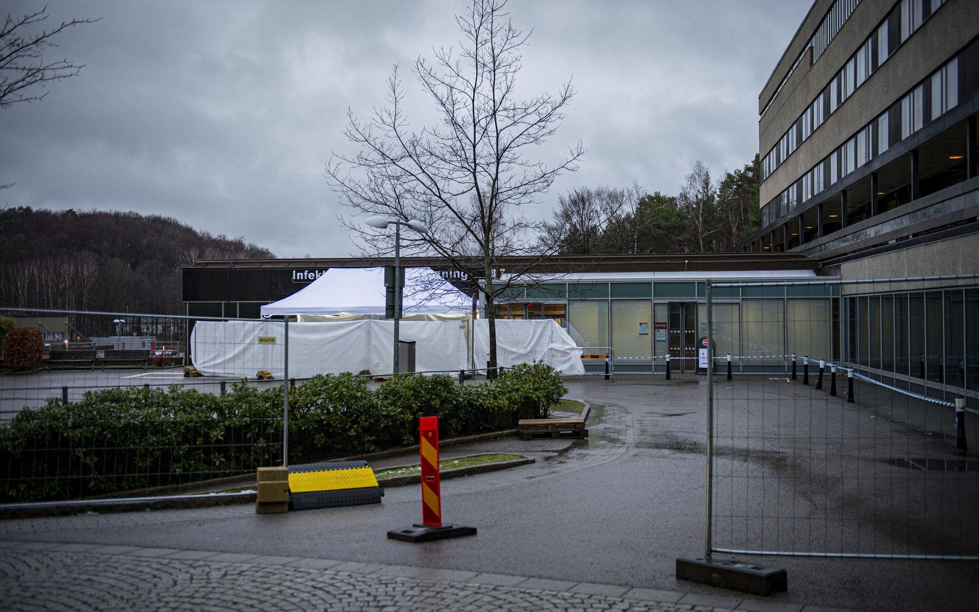 13 coronafall har nu bekräftats i Göteborgsområdet, där Östra sjukhusets infektionsmottagning har hand om provtagningarna.