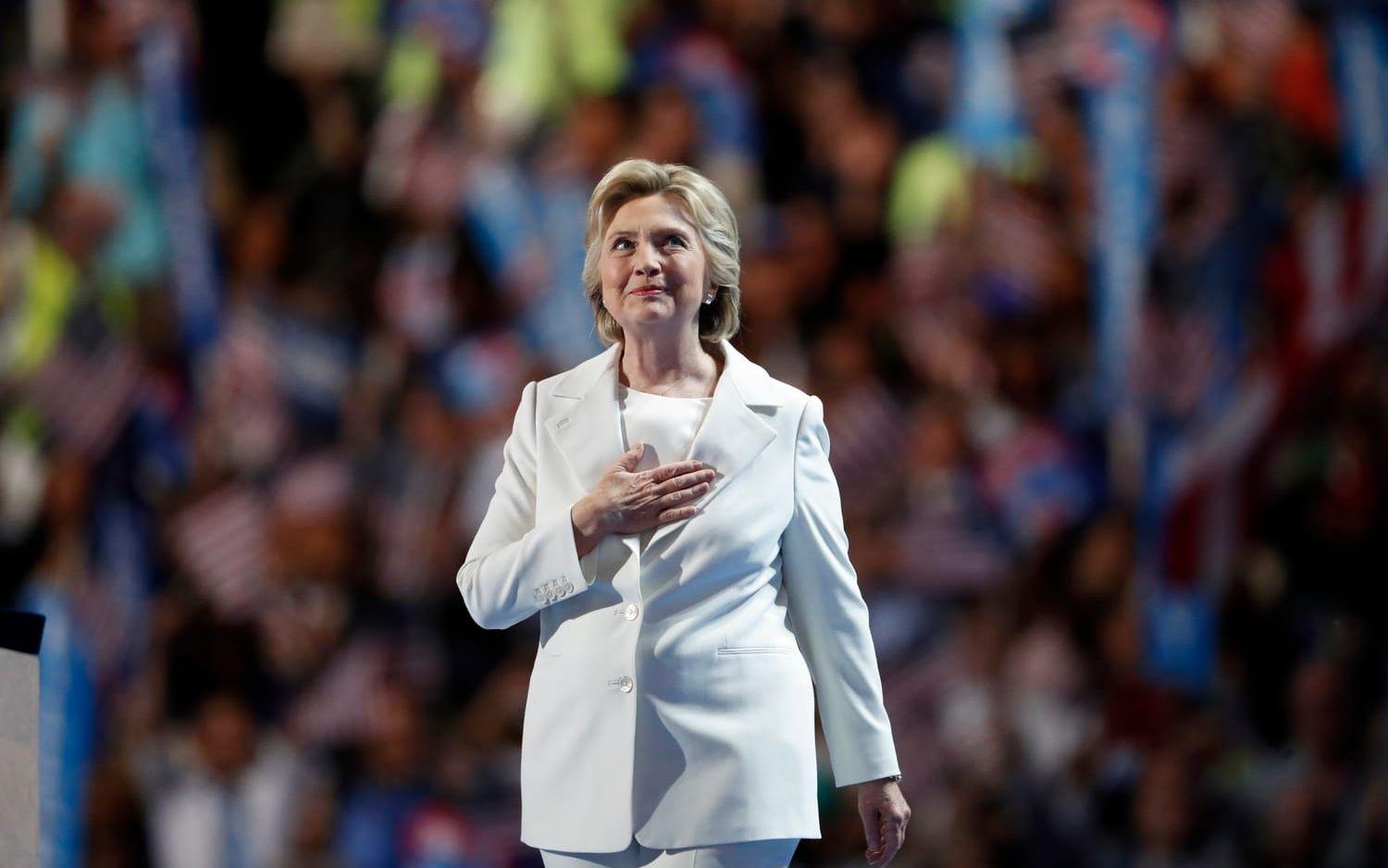 <strong>Hillary Clinton</strong> är den första kvinnan att väljas som presidentkandidat för ett stort amerikanskt parti. Hon är dock inte den första kvinnliga presidentkandidaten. Foto: TT
